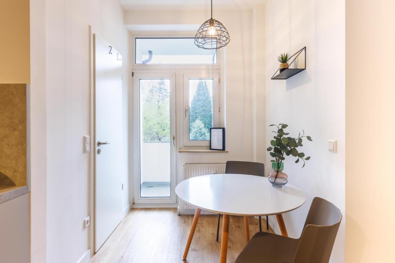 Glueck Auf Appartements Hufelandstrasse Essen Exterior foto