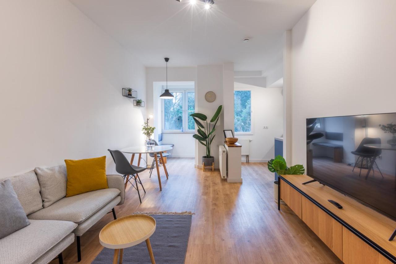 Glueck Auf Appartements Hufelandstrasse Essen Exterior foto