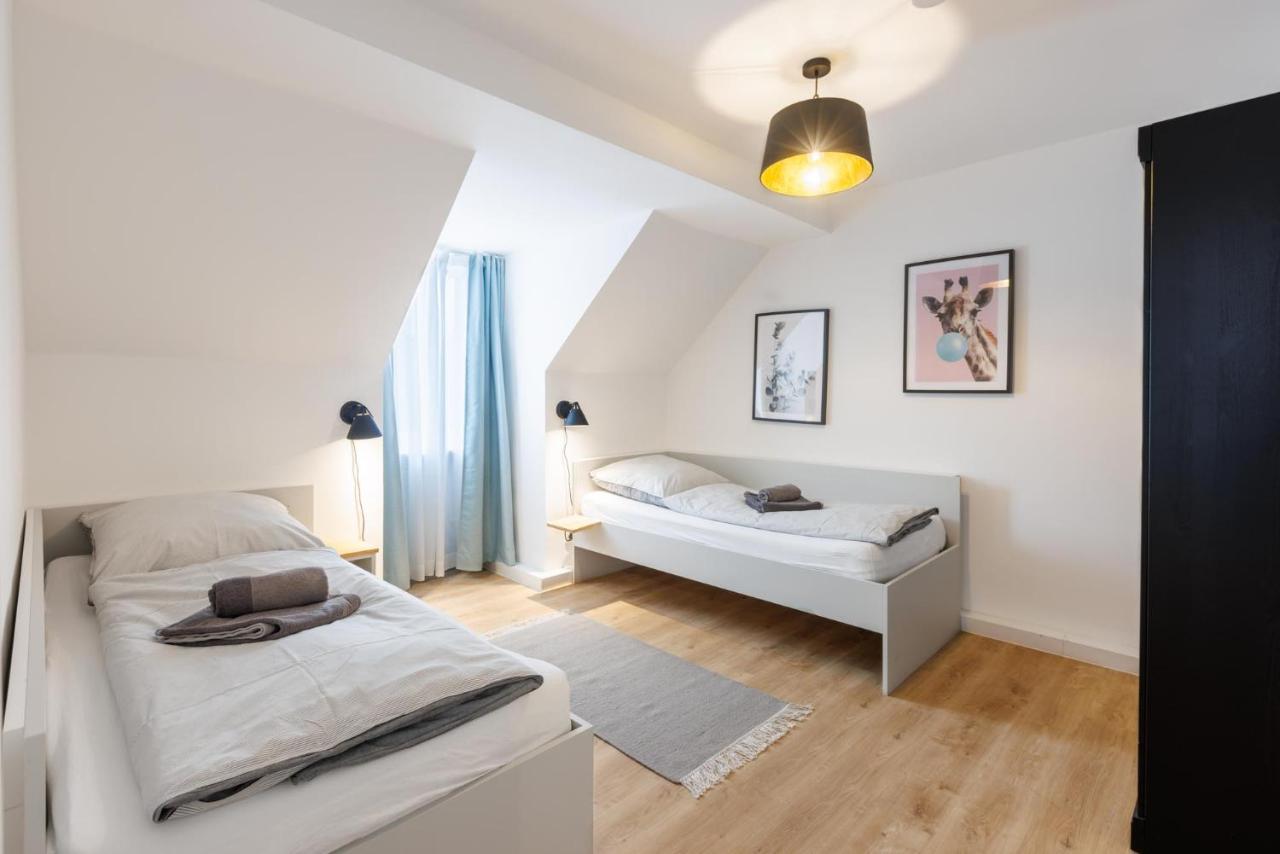 Glueck Auf Appartements Hufelandstrasse Essen Exterior foto