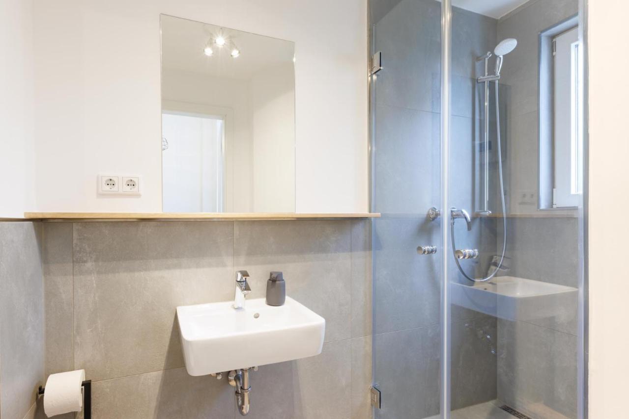 Glueck Auf Appartements Hufelandstrasse Essen Exterior foto