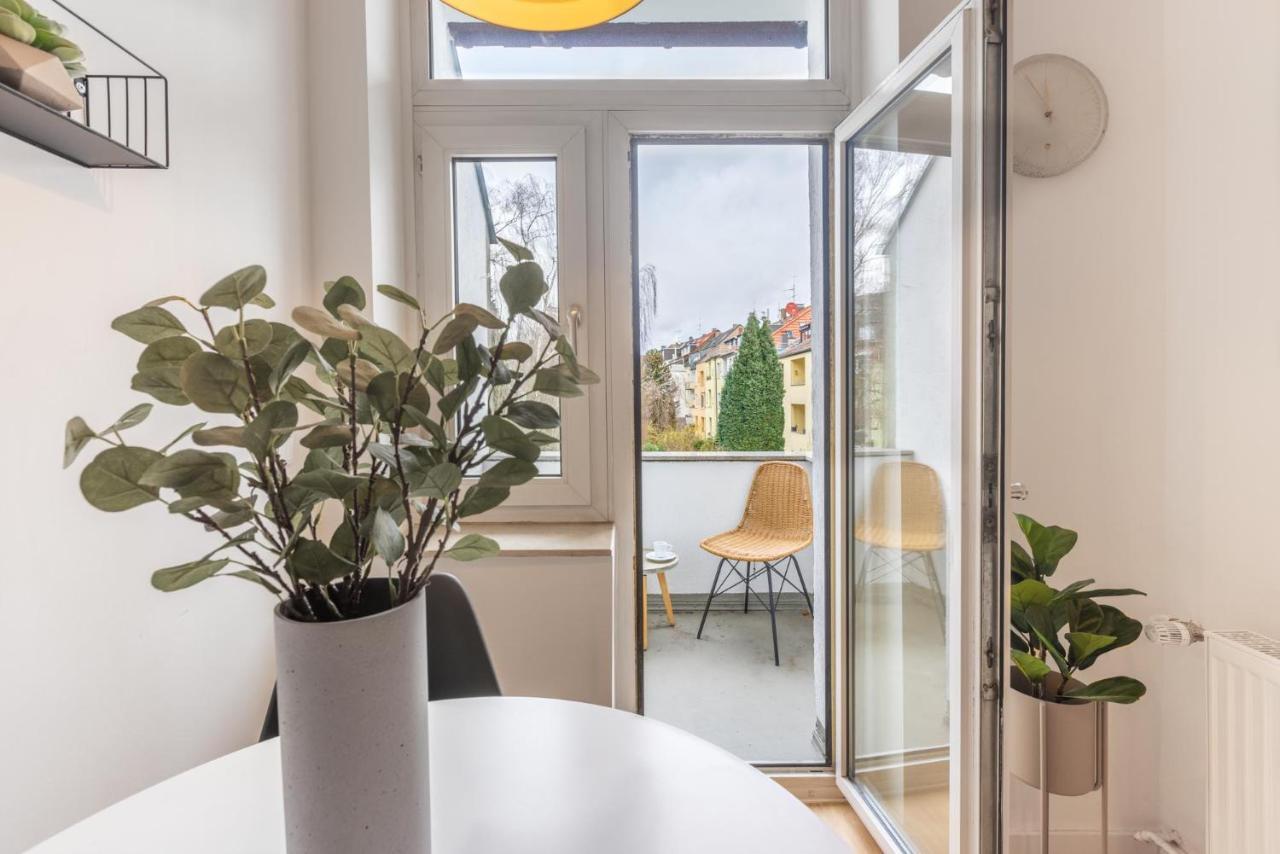 Glueck Auf Appartements Hufelandstrasse Essen Exterior foto